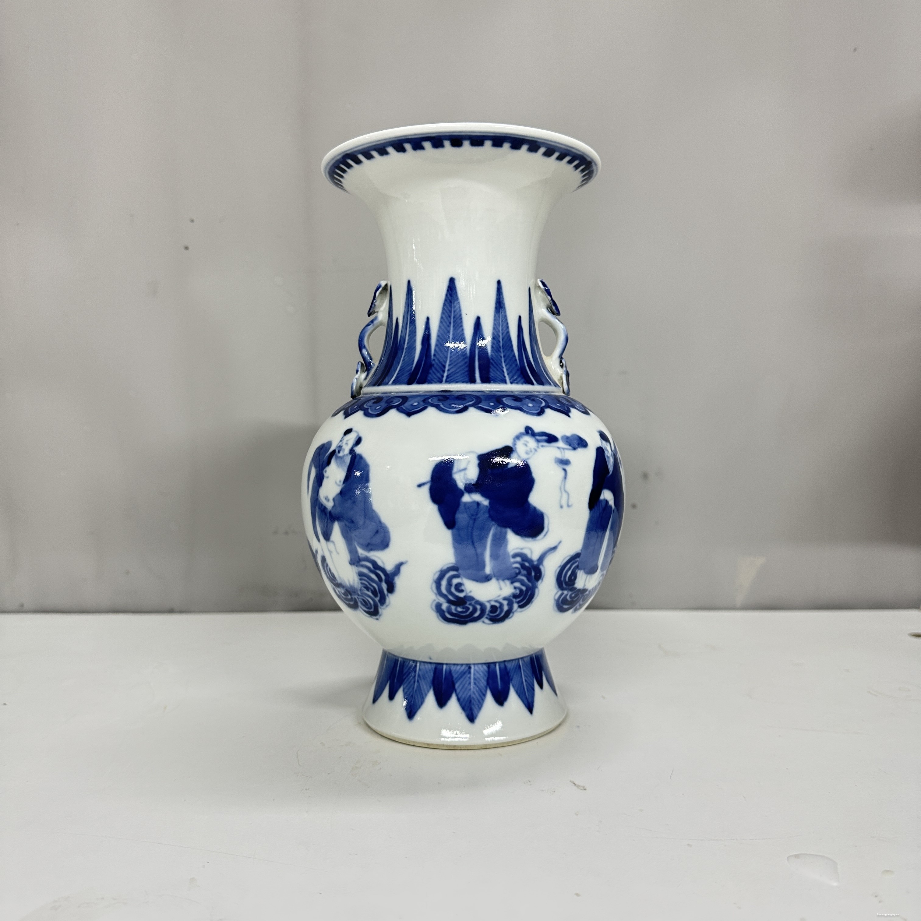 Bình vẽ bát tiên cao 25