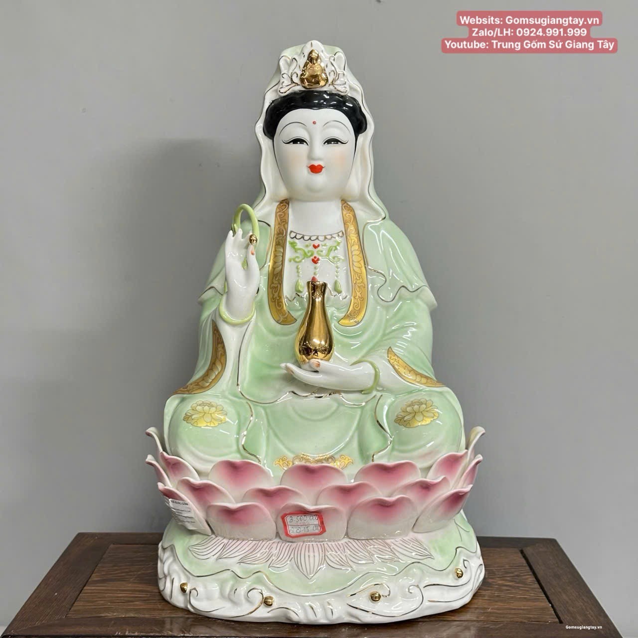 Tượng phật mẹ Quán âm