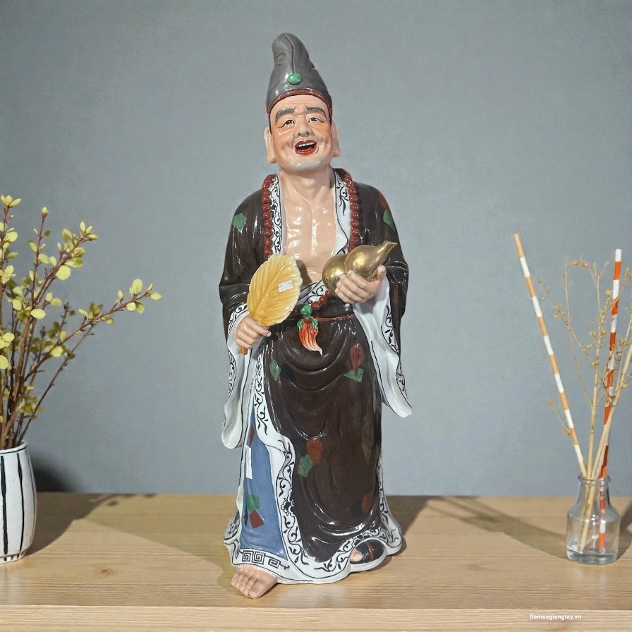 Tượng Tế Công cao 68 cm